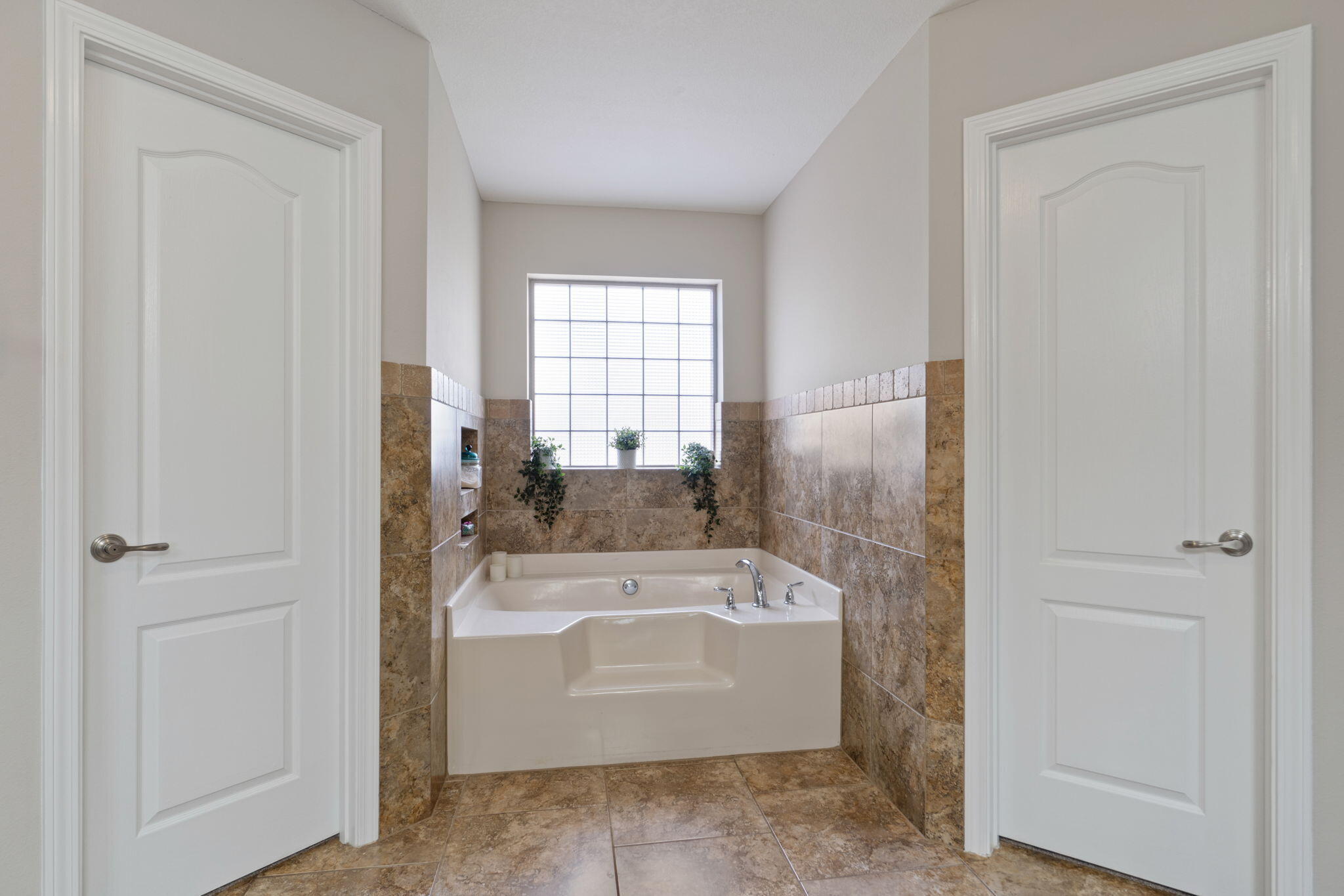 2365 Crescent Road Navarre, FL 32566 - Photo 20 of 67 20-web-or-mls-Final-5