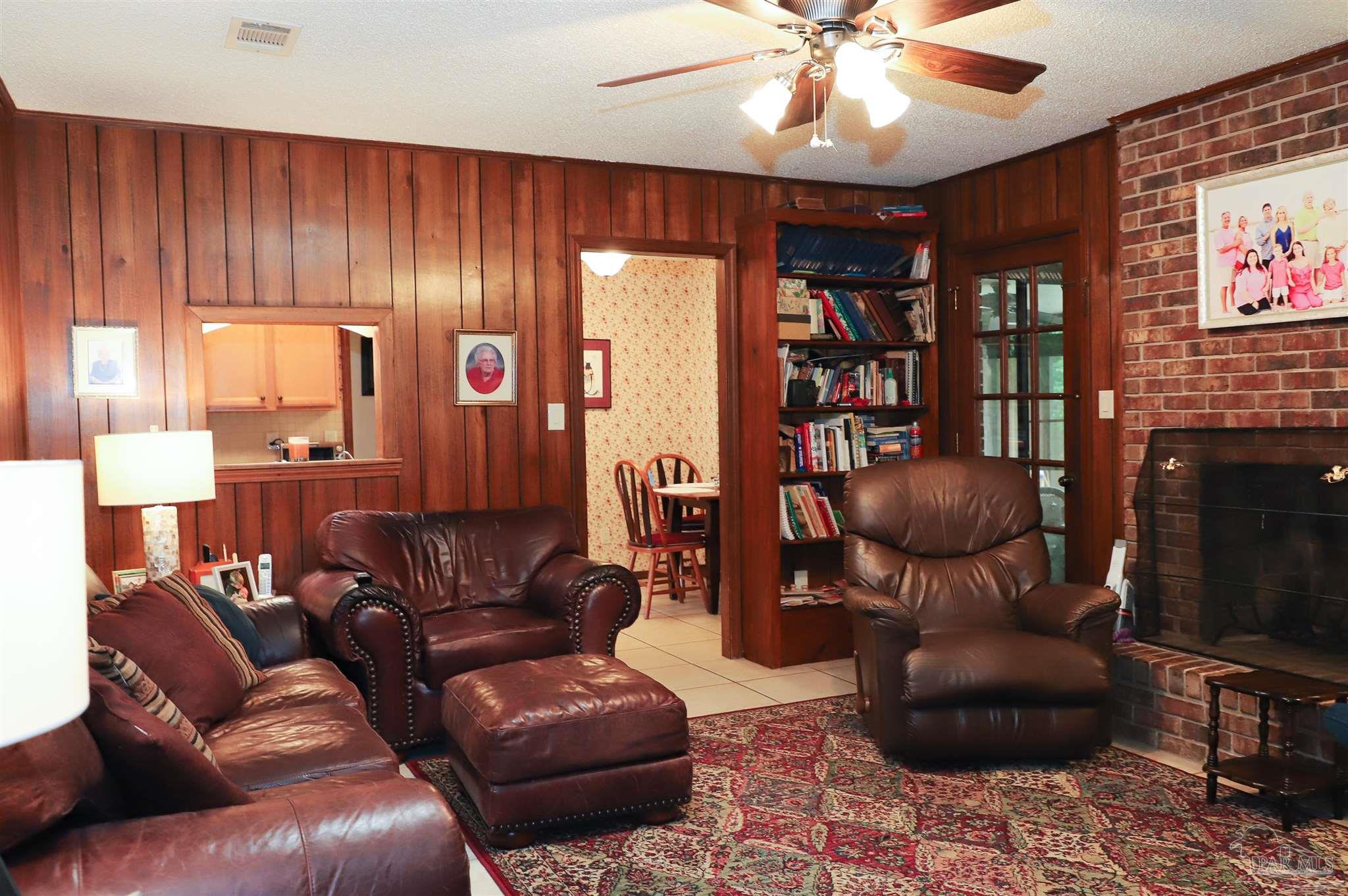 4175 April Road Pensacola, FL 32504 - Photo 9 of 42 Gallery Image 9