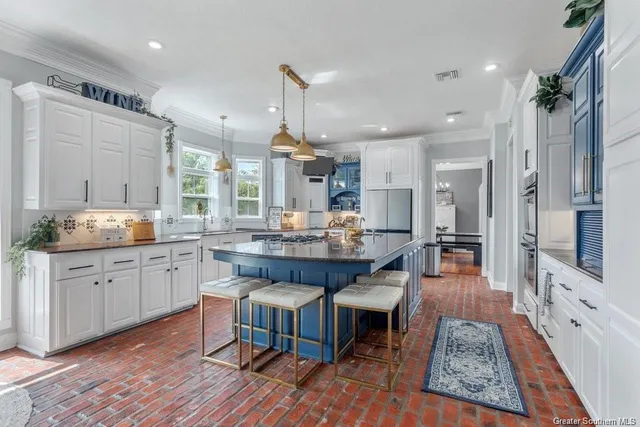 $1,375,000 | 23180 Panchoville Road, Jennings, LA 70546