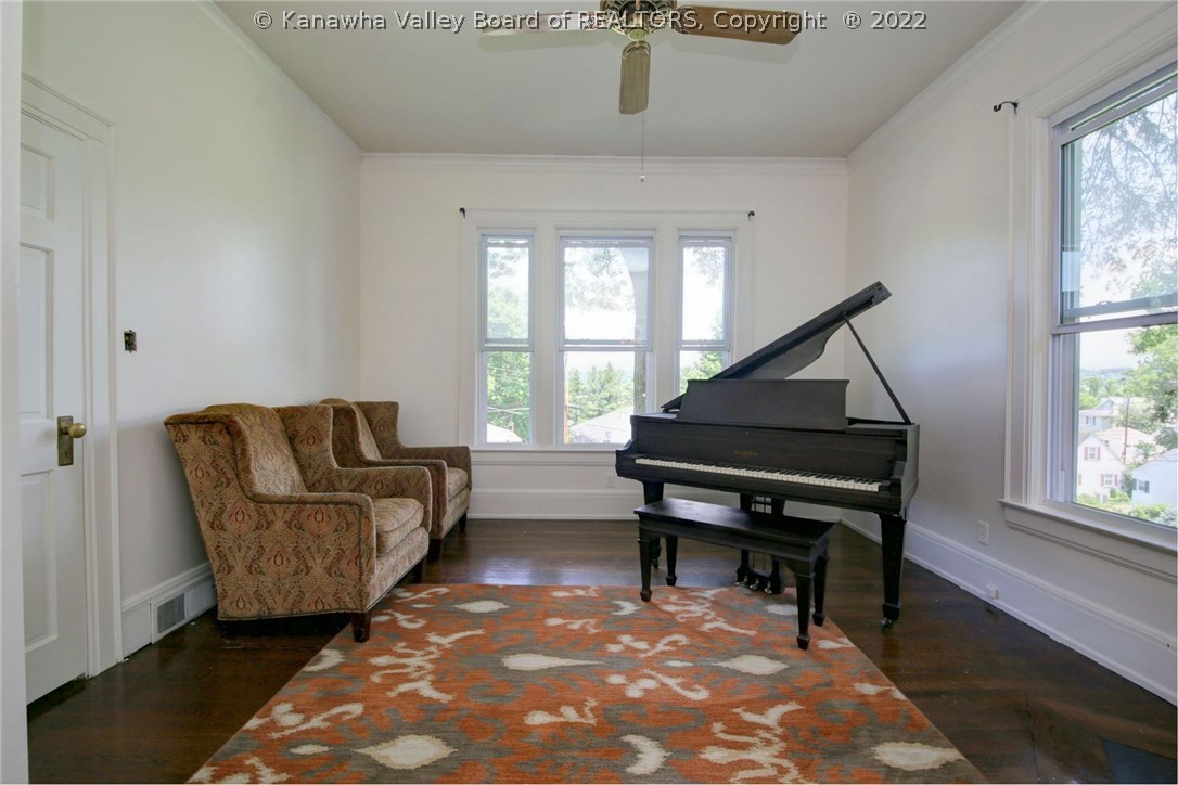 735 Myrtle Road Charleston, WV 25314 - Photo 6 of 30 Gallery Image 6