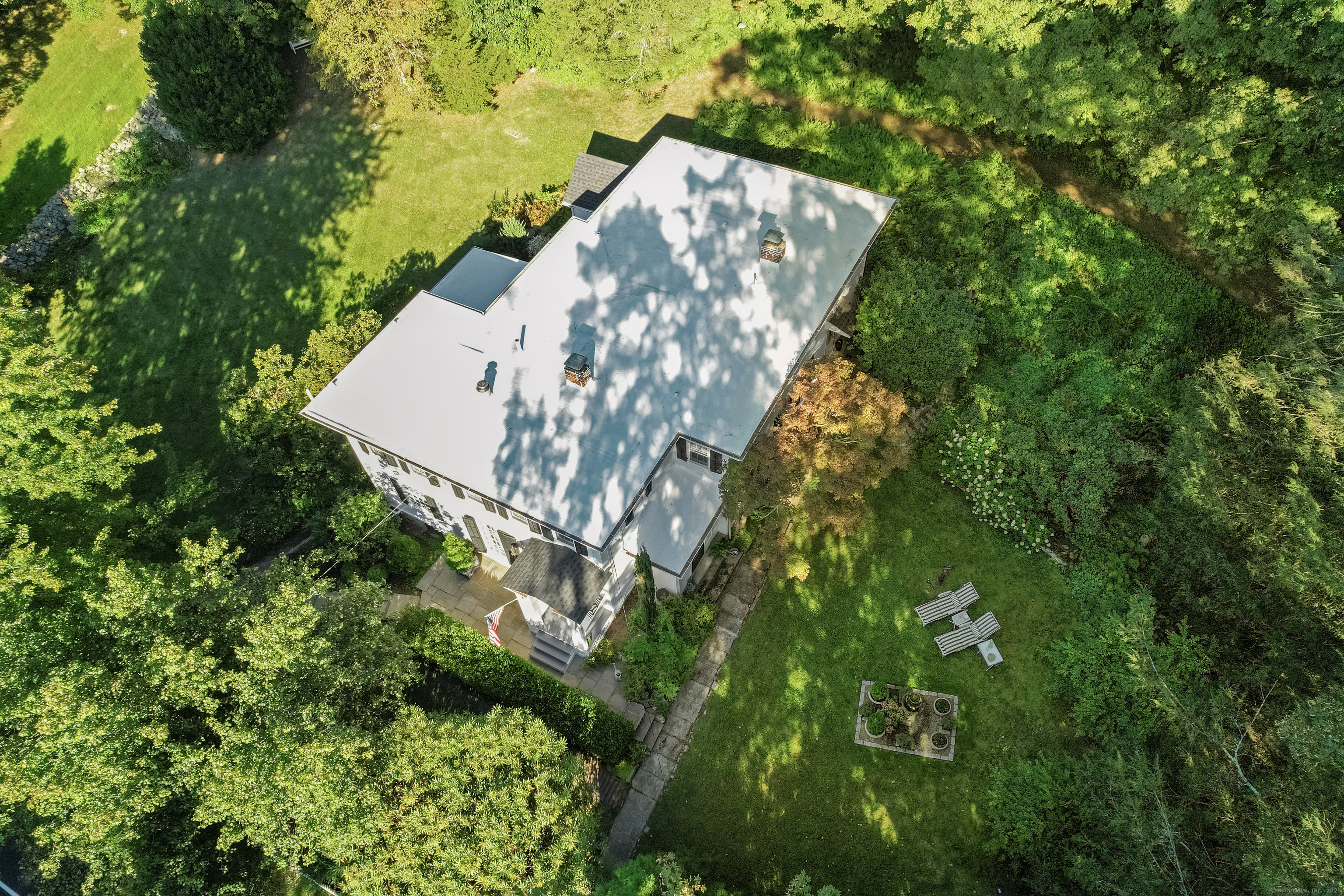 145 Lyons Plain Road Weston, CT 06883 - Photo 2 of 37