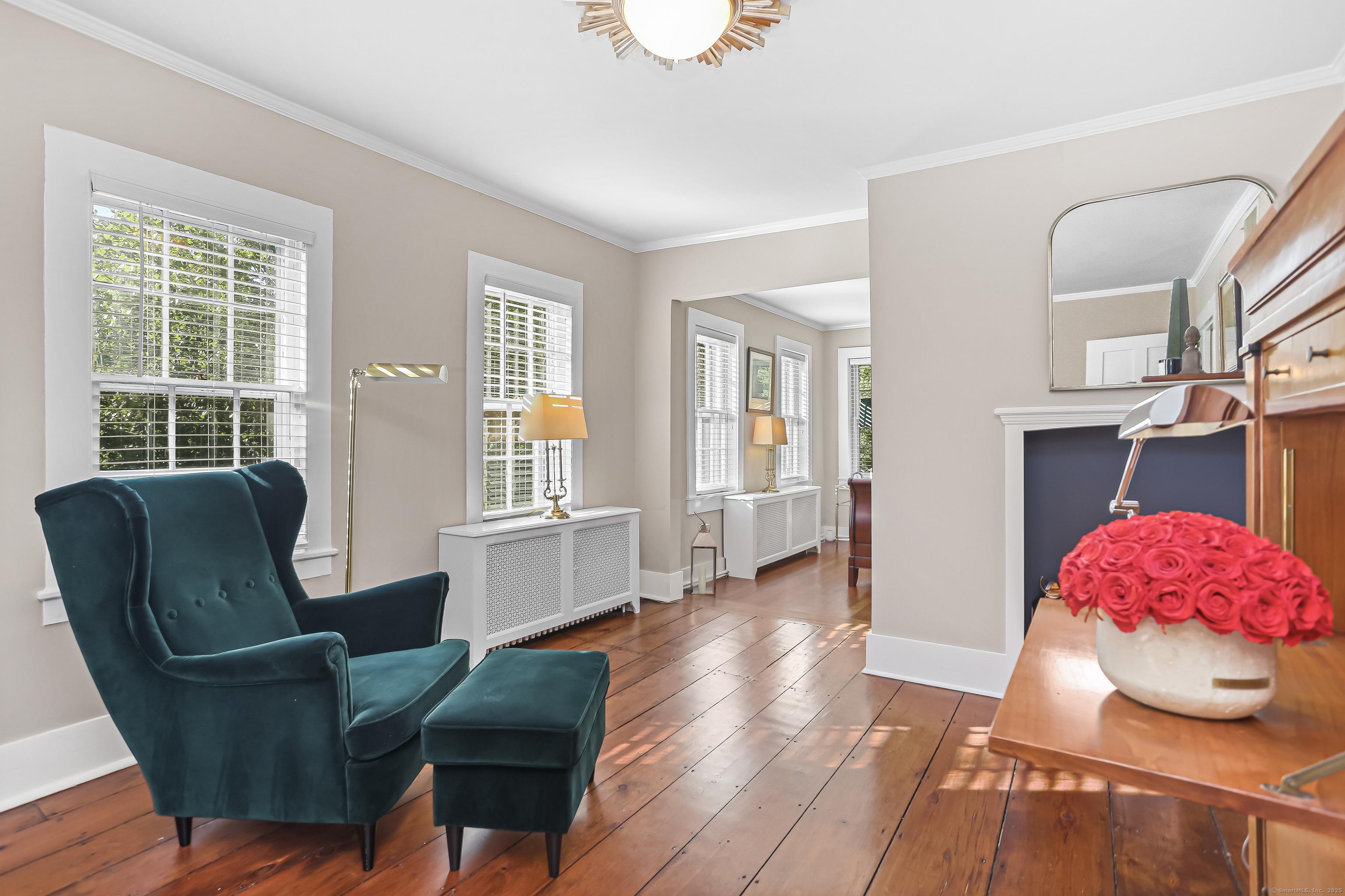 145 Lyons Plain Road Weston, CT 06883 - Photo 23 of 37