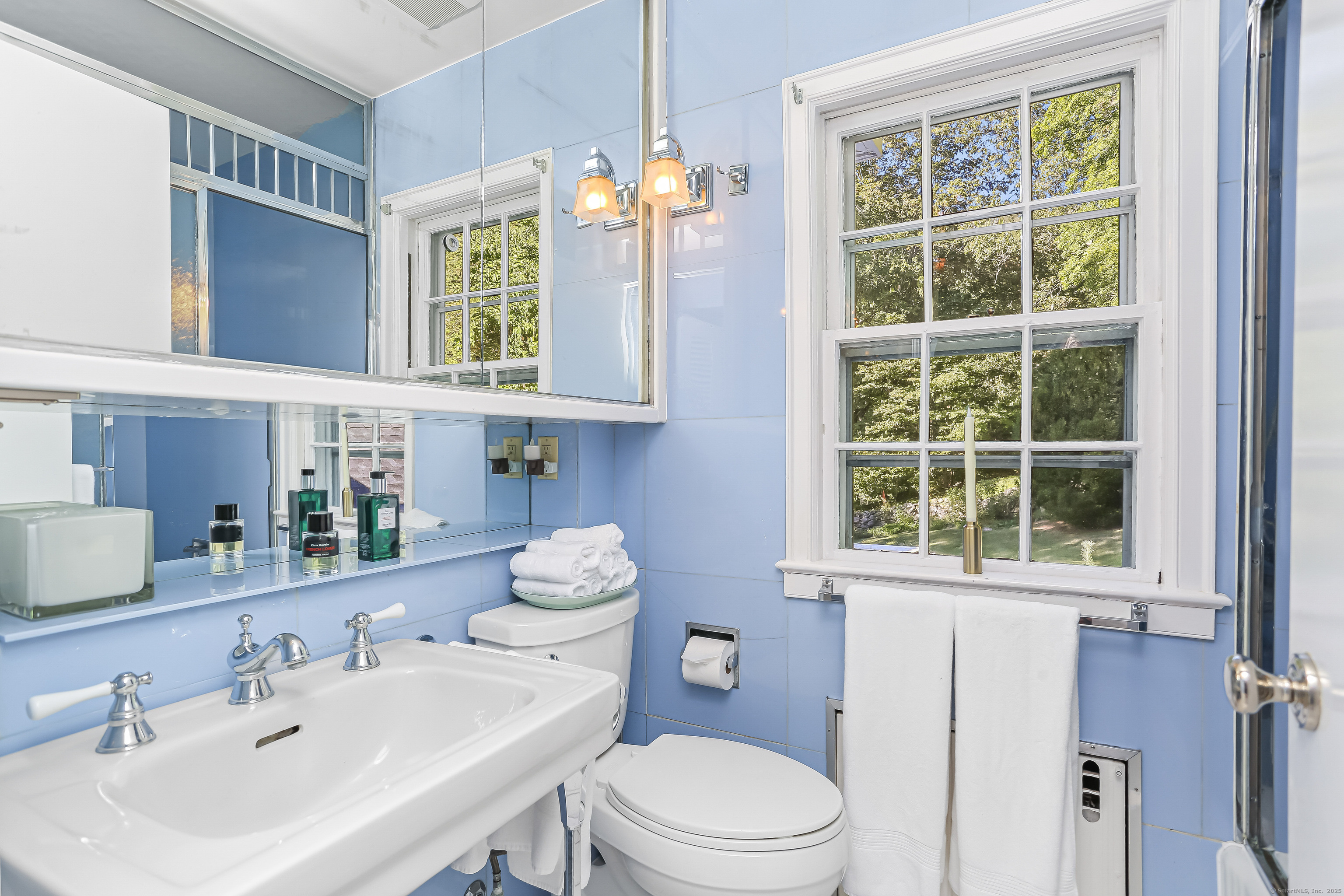 145 Lyons Plain Road Weston, CT 06883 - Photo 25 of 37