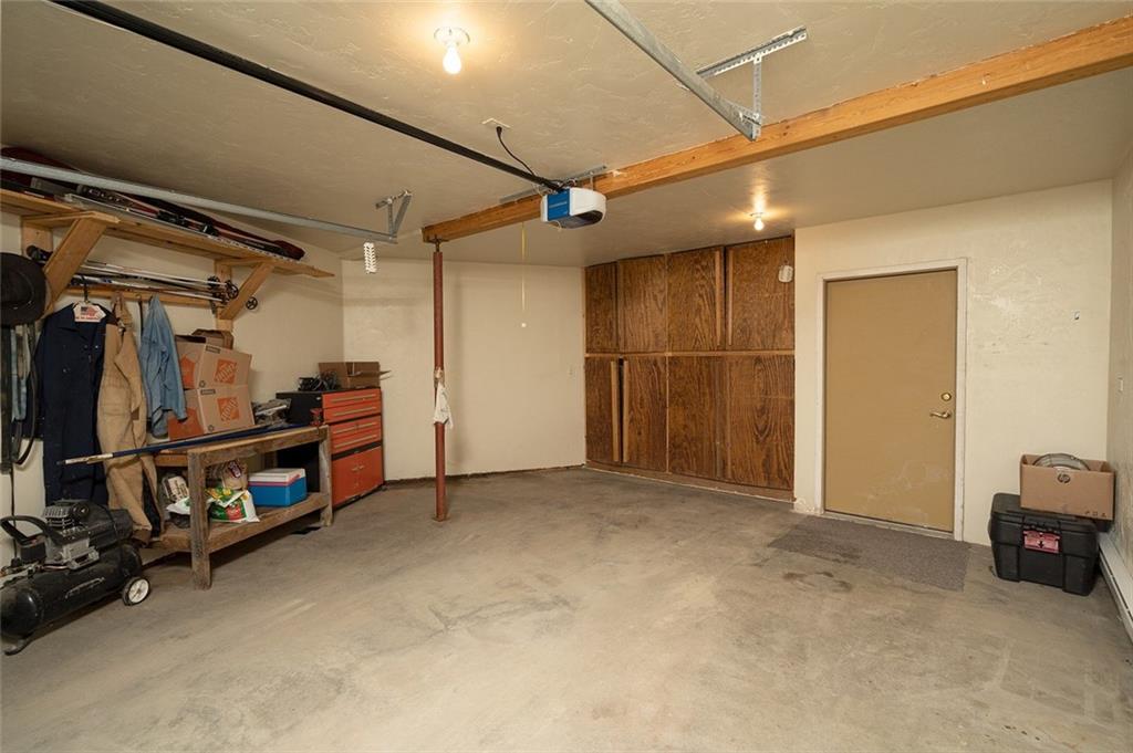 1579 Sheep Ridge Road Fairplay, CO 80440 - Photo 29 of 35 a view of empty room with ceiling fan