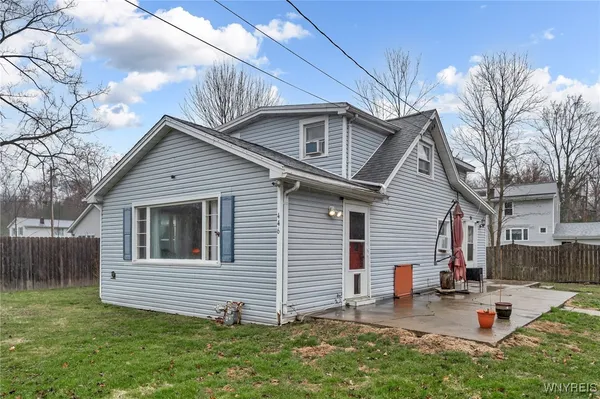 $120,600 | 446 Jefferson Avenue, Evans, NY 14006