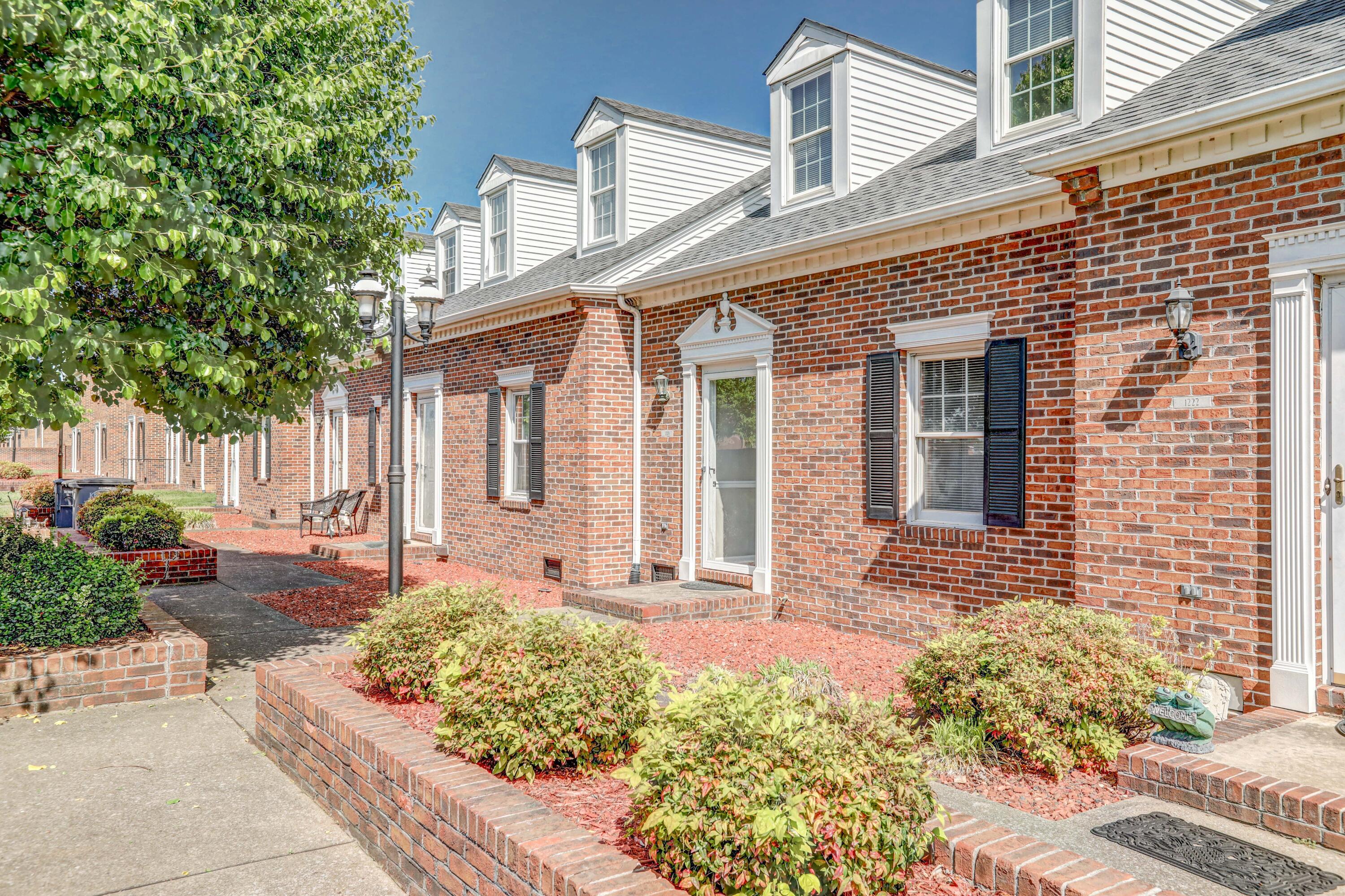 1220 Konnarock Road Kingsport, TN 37664 - Photo 1 of 26 B42A4227_28_29_30_31