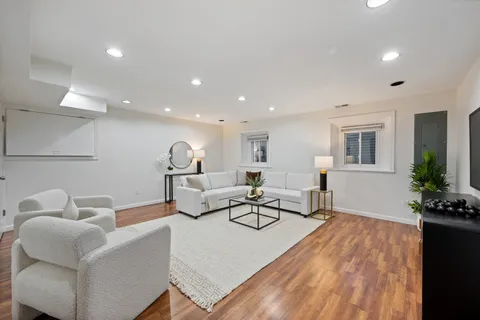 $550,000 | 1041 Forest Avenue, Deerfield, IL 60015