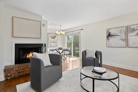 $550,000 | 1041 Forest Avenue, Deerfield, IL 60015
