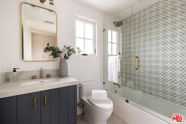 $4,195,000 | 8363 Stewart Avenue, Los Angeles, CA 90045