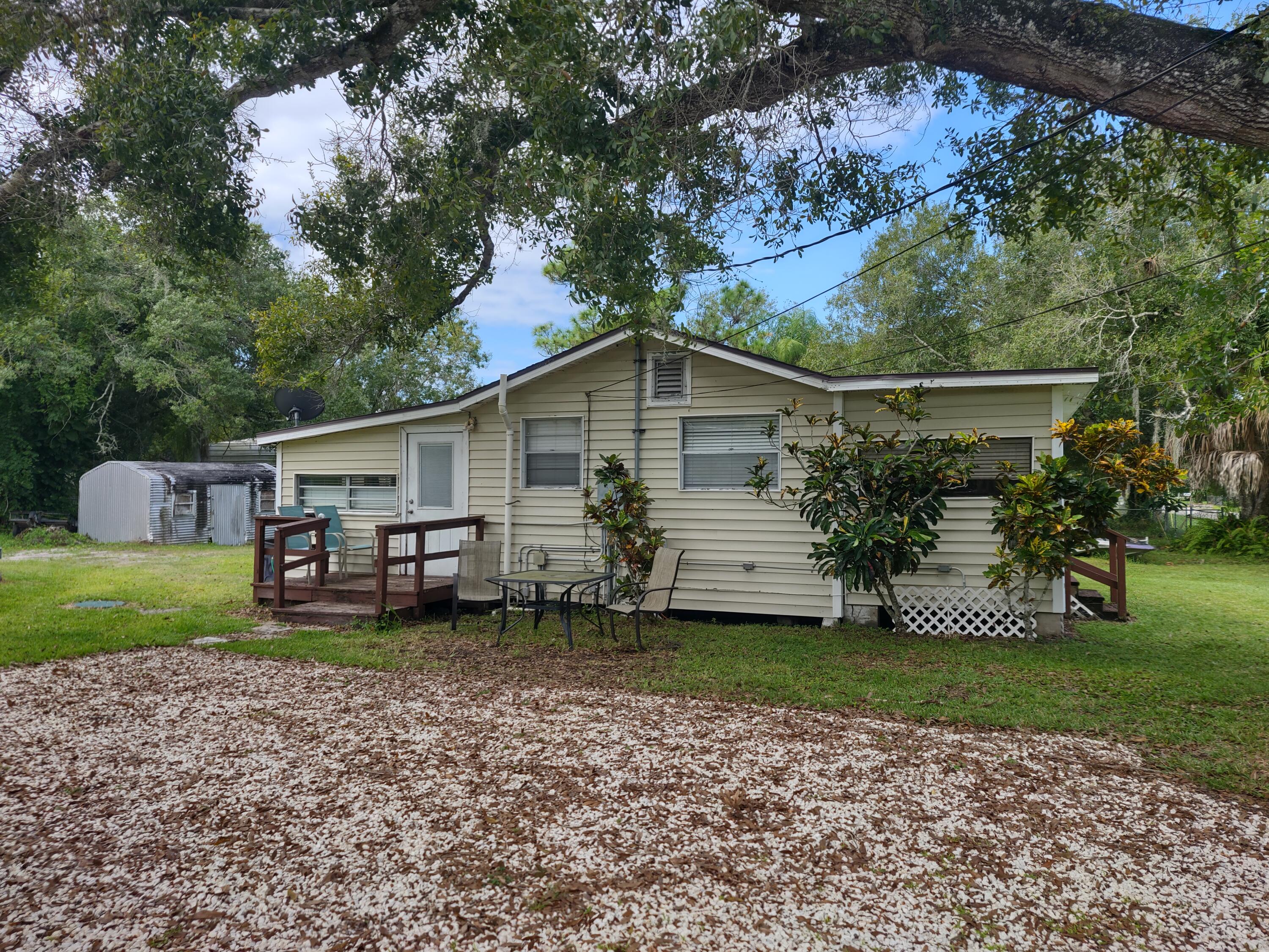 709 Brack Road Fort Pierce, FL 34982 - Photo 1 of 24 b26