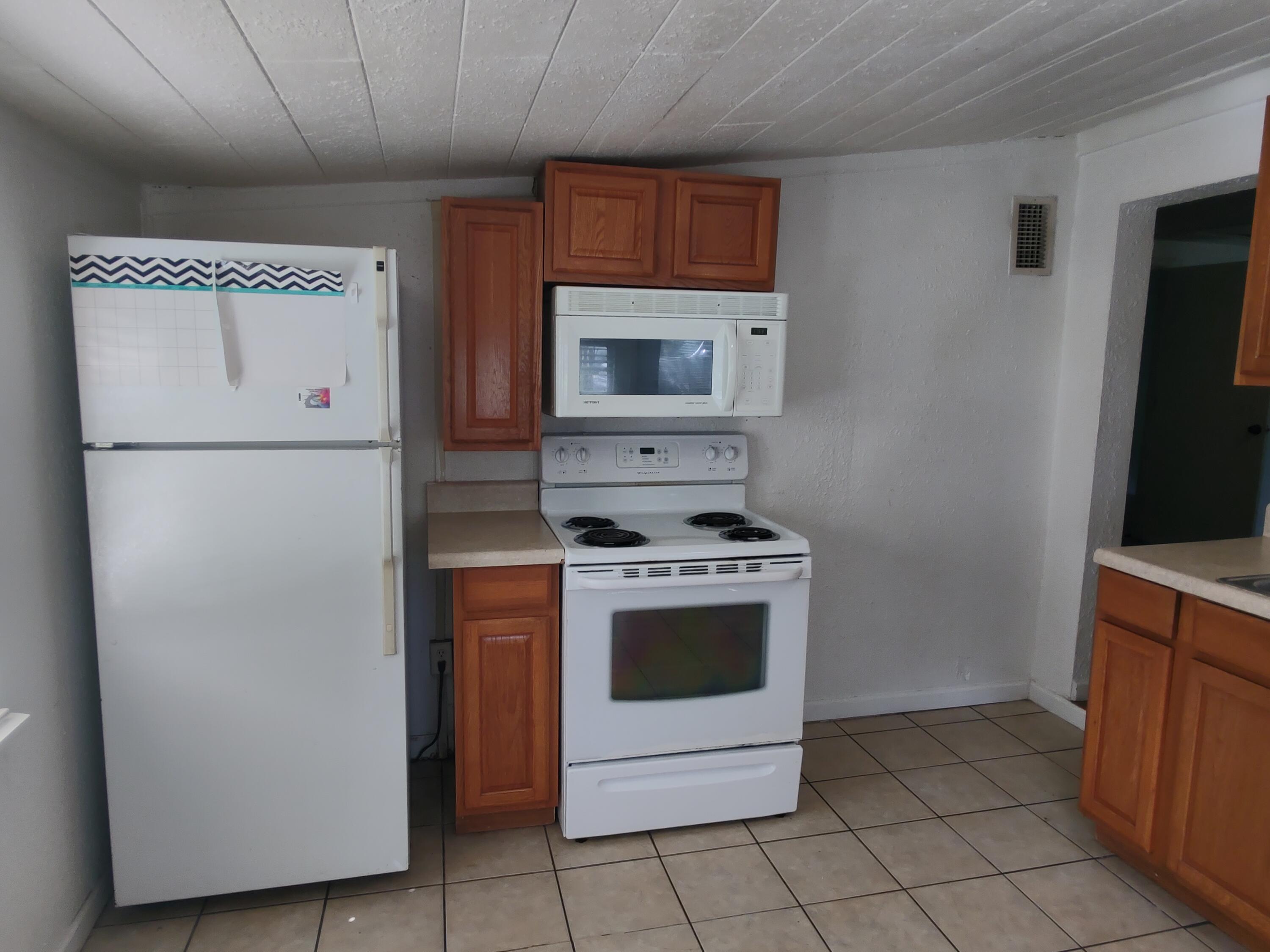 709 Brack Road Fort Pierce, FL 34982 - Photo 14 of 24 b6