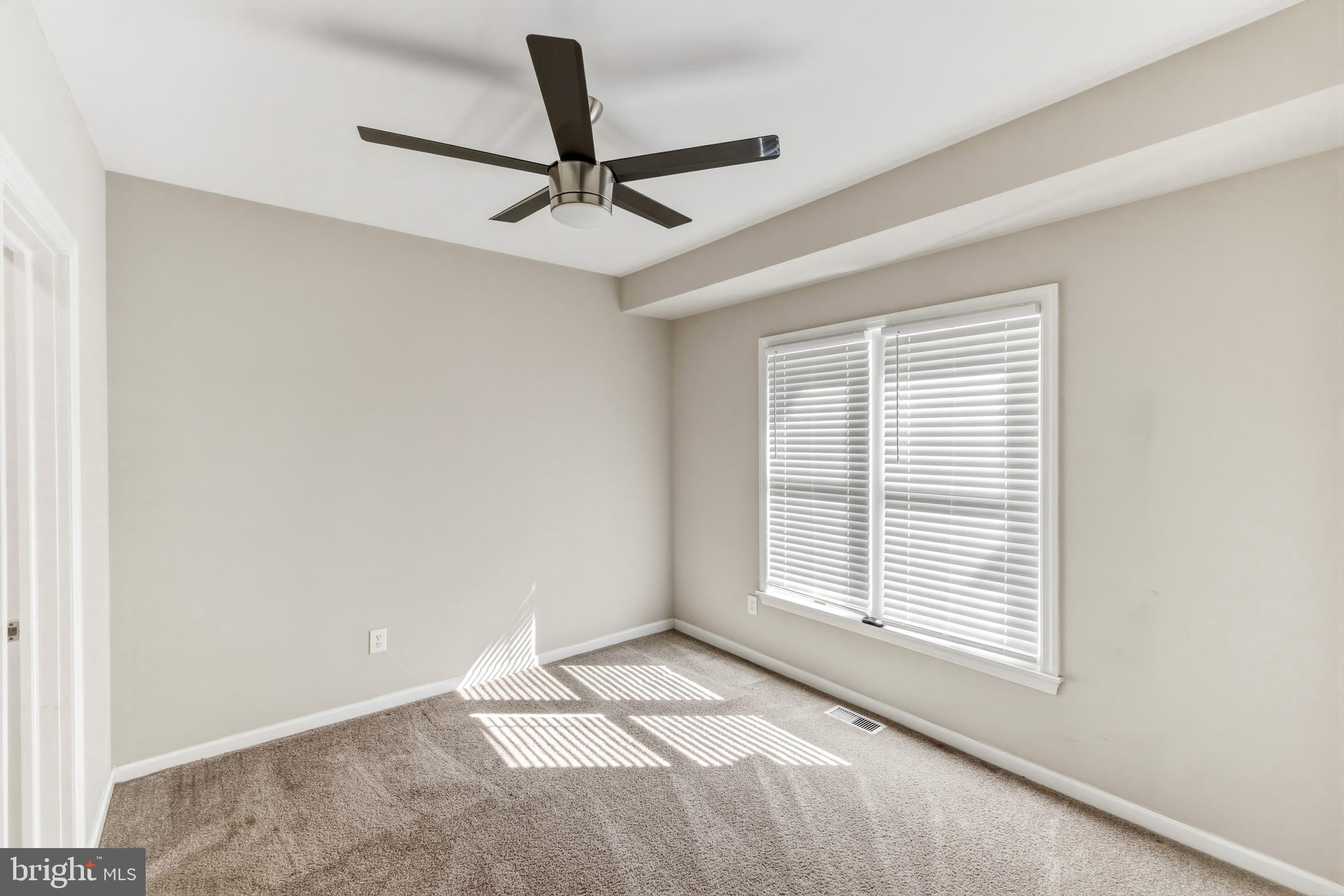 529 South Broadway Pitman, NJ 08071 - Photo 16 of 29 Bedroom # 3 featuring carpeting & Shades.
