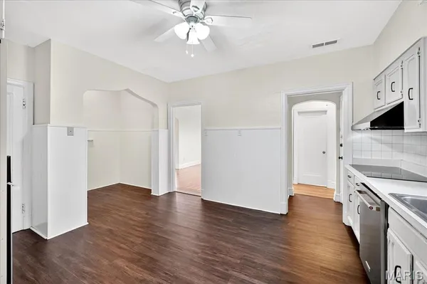 $875,000 | 7224 Pershing Avenue, University City, MO 63130