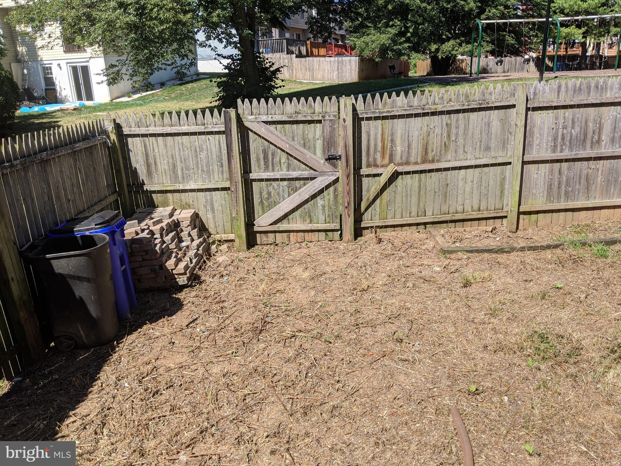 1656 Colonial Way Frederick, MD 21702 - Photo 17 of 18 Fenced rear yard