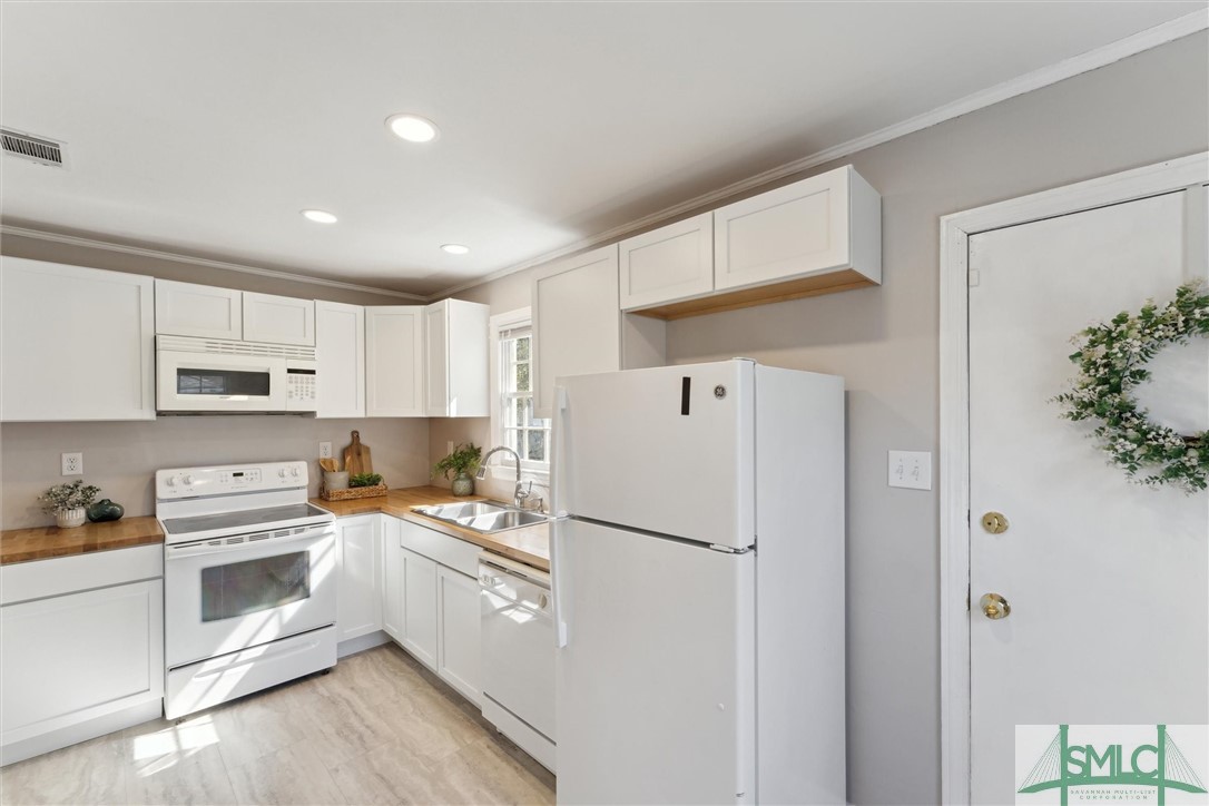 2387 Pinetree Road Savannah, GA 31404 - Photo 13 of 28 Gallery Image 13