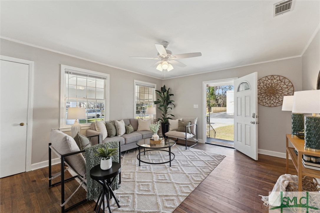 2387 Pinetree Road Savannah, GA 31404 - Photo 9 of 28 Gallery Image 9