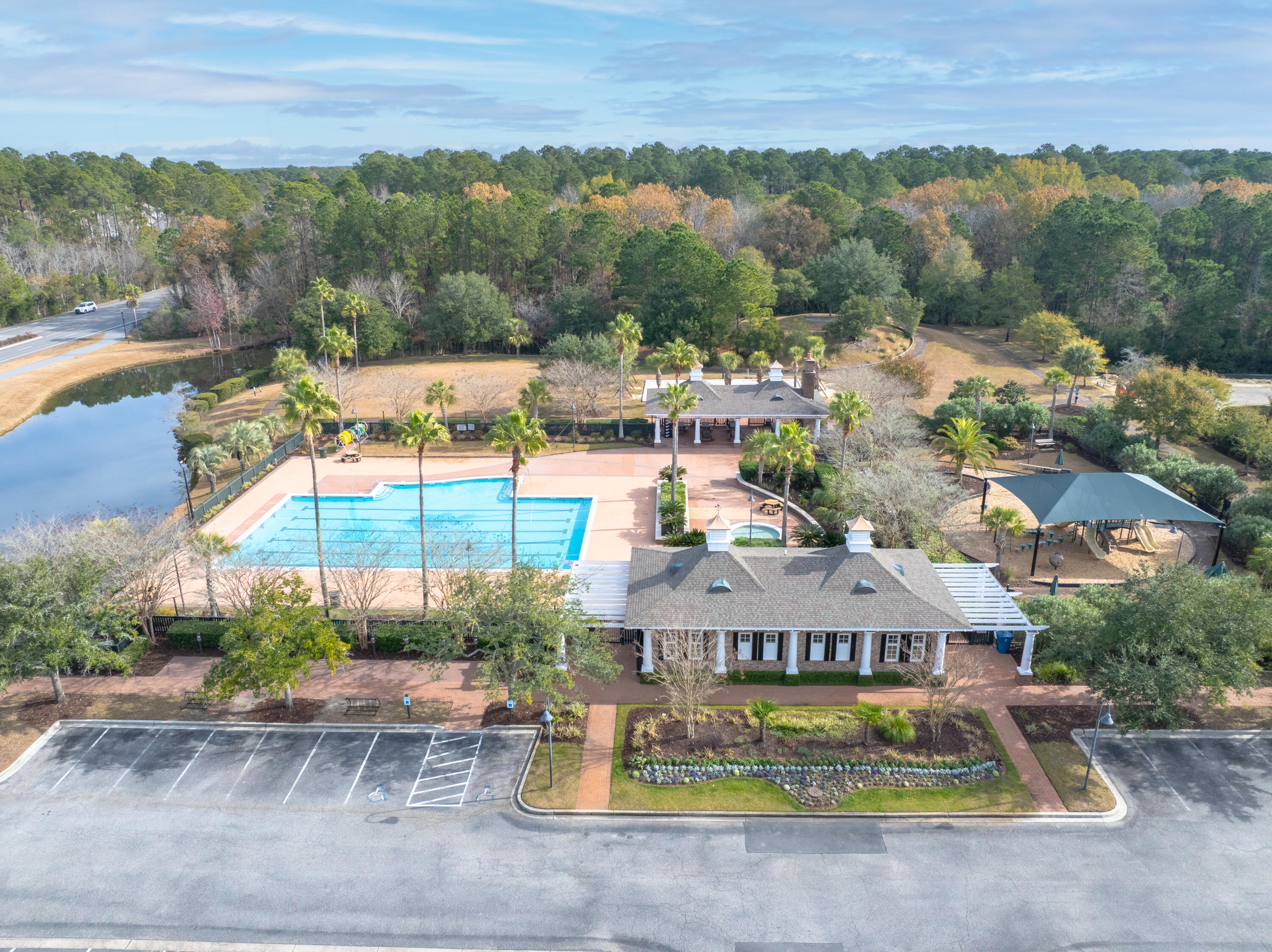 3600 Henrietta Hartford Road Mount Pleasant, SC 29466 - Photo 92 of 92 Pool and Clubhouse