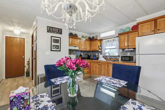 $95,000 | 15 Stonewood Terrace, Vernon, CT 06066