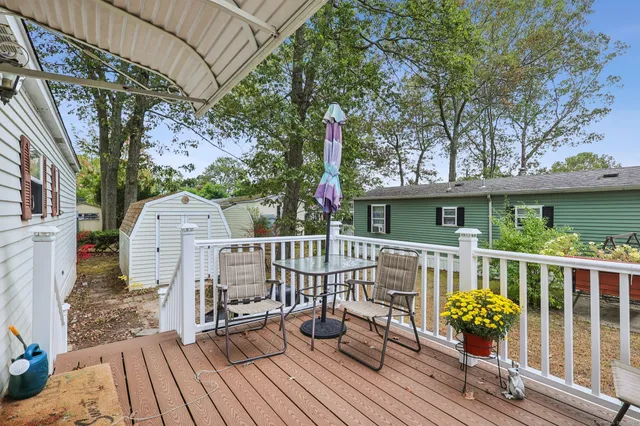 $95,000 | 15 Stonewood Terrace, Vernon, CT 06066