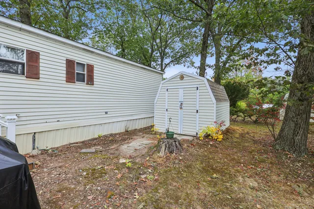 $95,000 | 15 Stonewood Terrace, Vernon, CT 06066