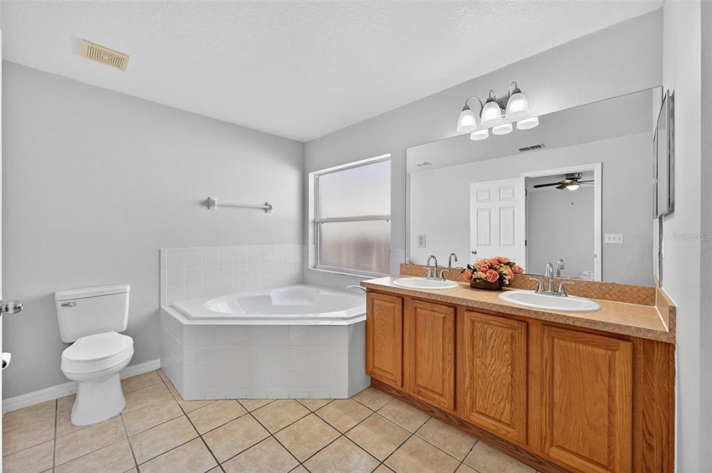 2041 Newtown Road Groveland, FL 34736 - Photo 25 of 31