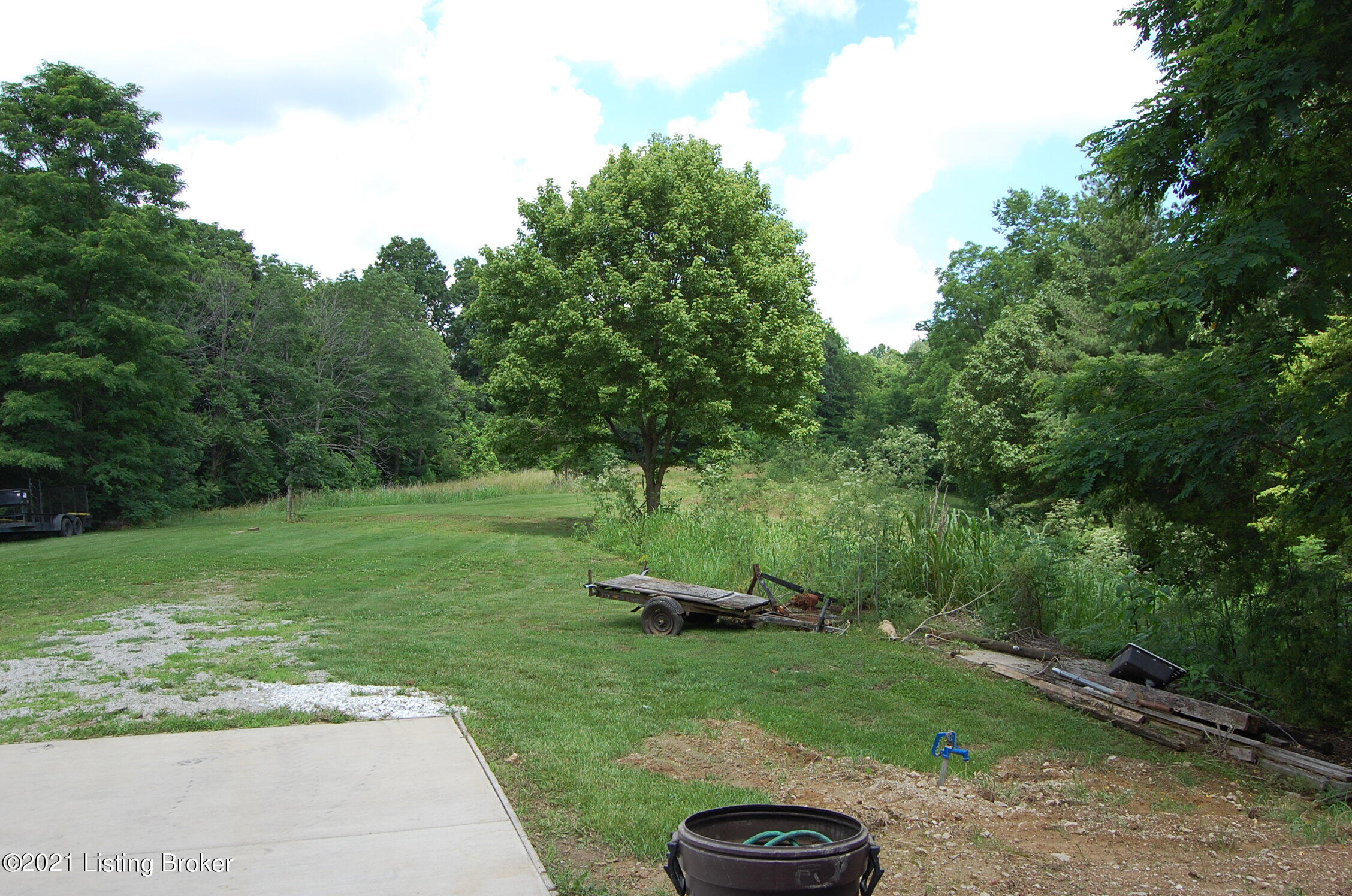 282 Pendleton Road Shepherdsville, KY 40165 - Photo 24 of 38 DSC_0379