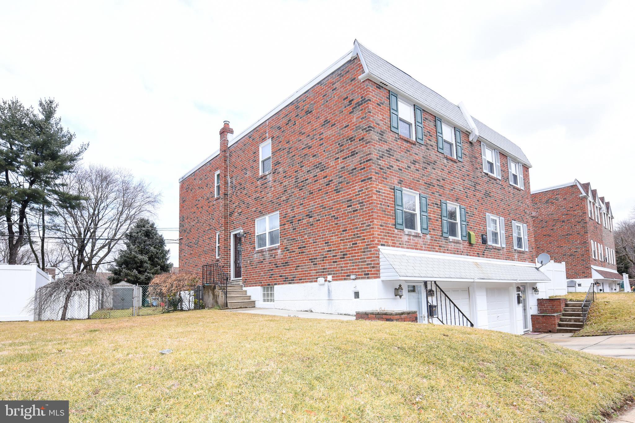 11862 Sewell Road Philadelphia, PA 19116 - Photo 2 of 27