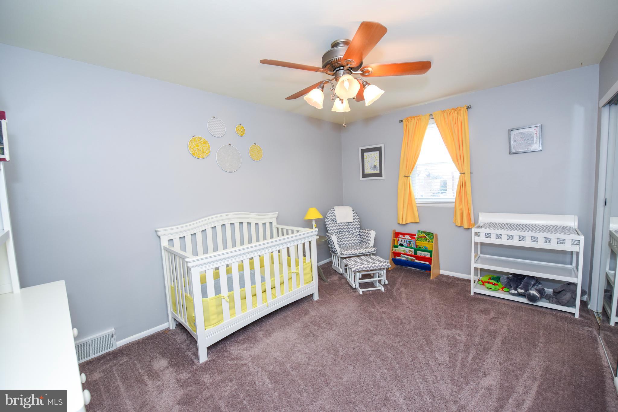 11862 Sewell Road Philadelphia, PA 19116 - Photo 18 of 27