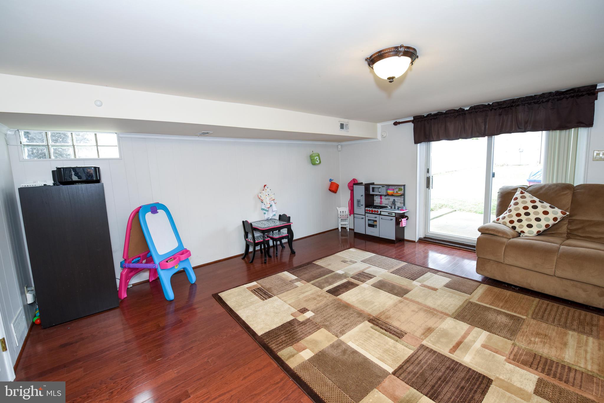 11862 Sewell Road Philadelphia, PA 19116 - Photo 23 of 27