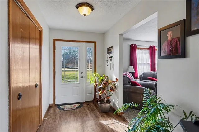 $489,000 | 543 East Park Road, Garnett, KS 66032