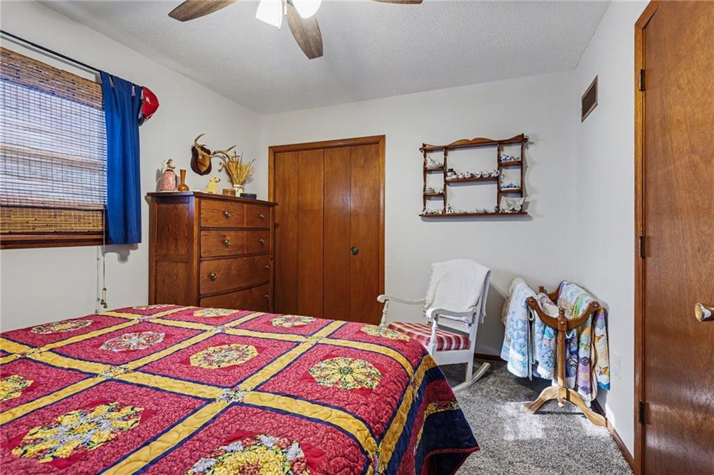 543 East Park Road Garnett, KS 66032 - Photo 30 of 68