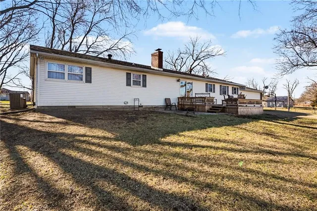 $489,000 | 543 East Park Road, Garnett, KS 66032