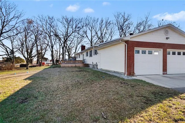 $489,000 | 543 East Park Road, Garnett, KS 66032