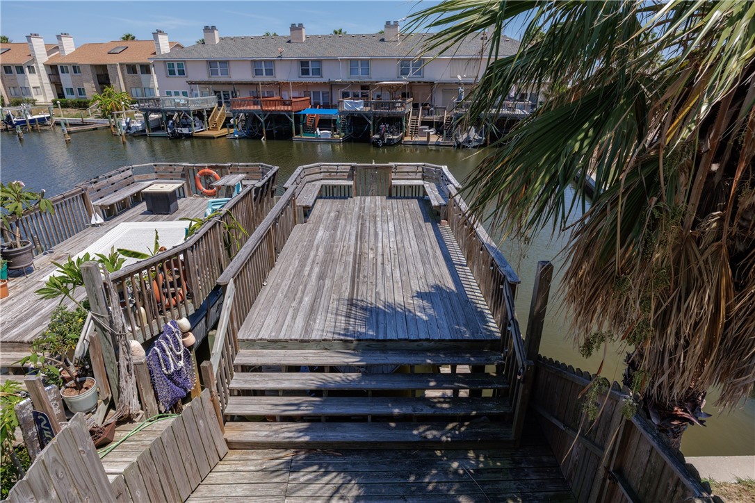 15432 Salt Cay Court, Unit 101 Corpus Christi, TX 78418 - Photo 34 of 37 a picture of city view