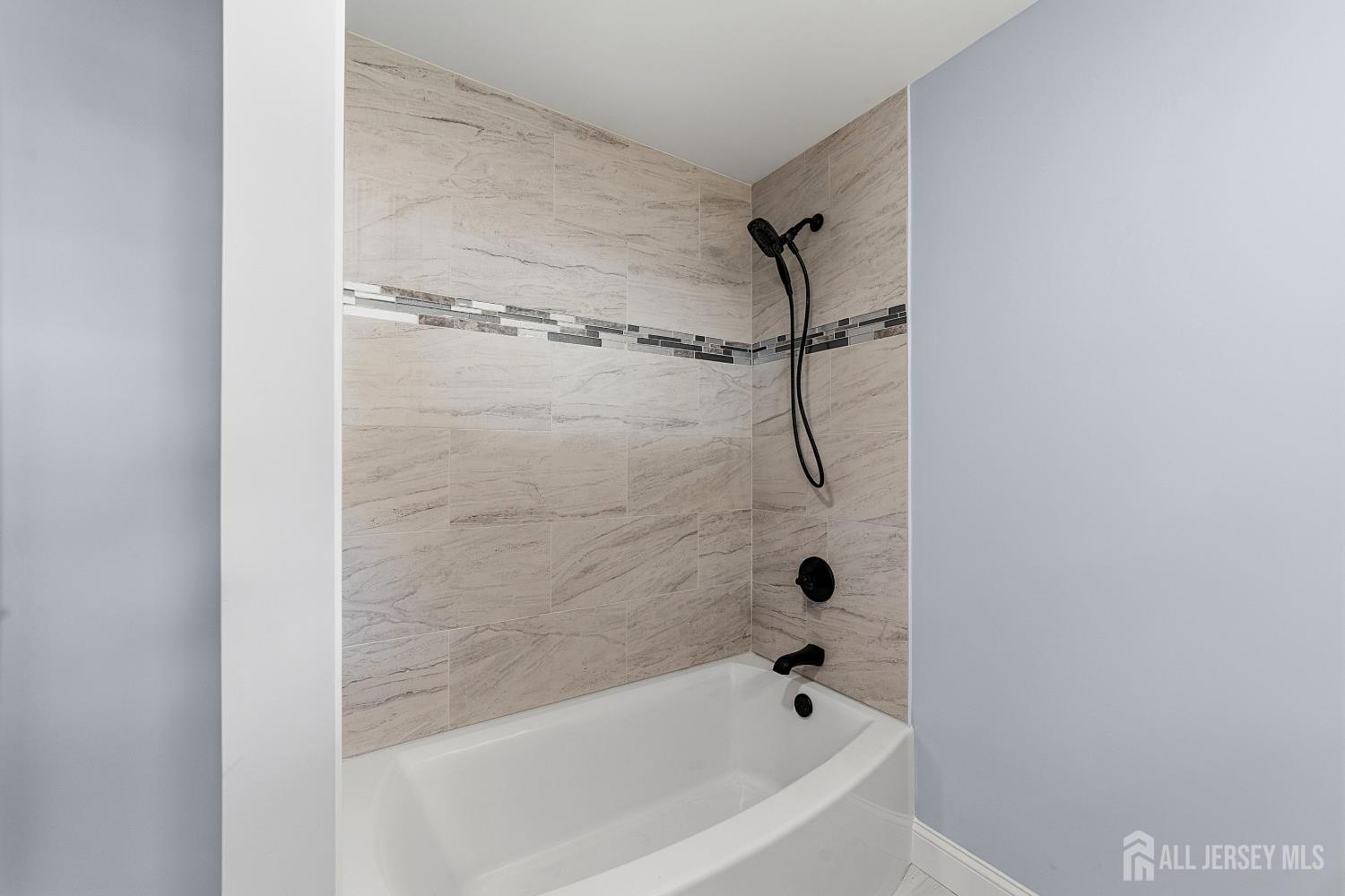 270 Alpine Way Old Bridge, NJ 08879 - Photo 26 of 36