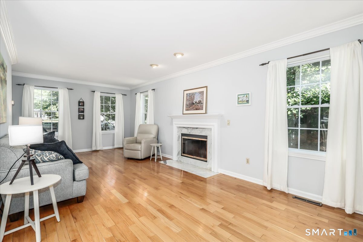 105 Secret Hollow Road Monroe, CT 06468 - Photo 7 of 37