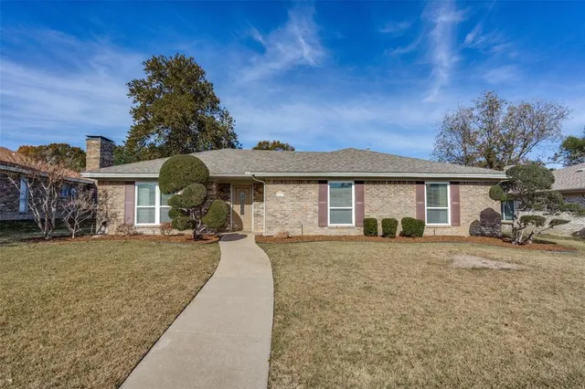 $409,900 | 2117 Winterstone Drive, Plano, TX 75023