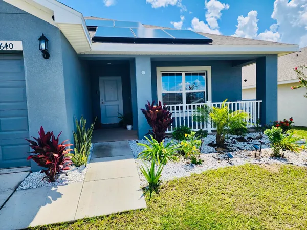 $2,100 | 640 Tanaro Lane, Haines City, FL 33844