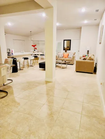 $2,100 | 640 Tanaro Lane, Haines City, FL 33844