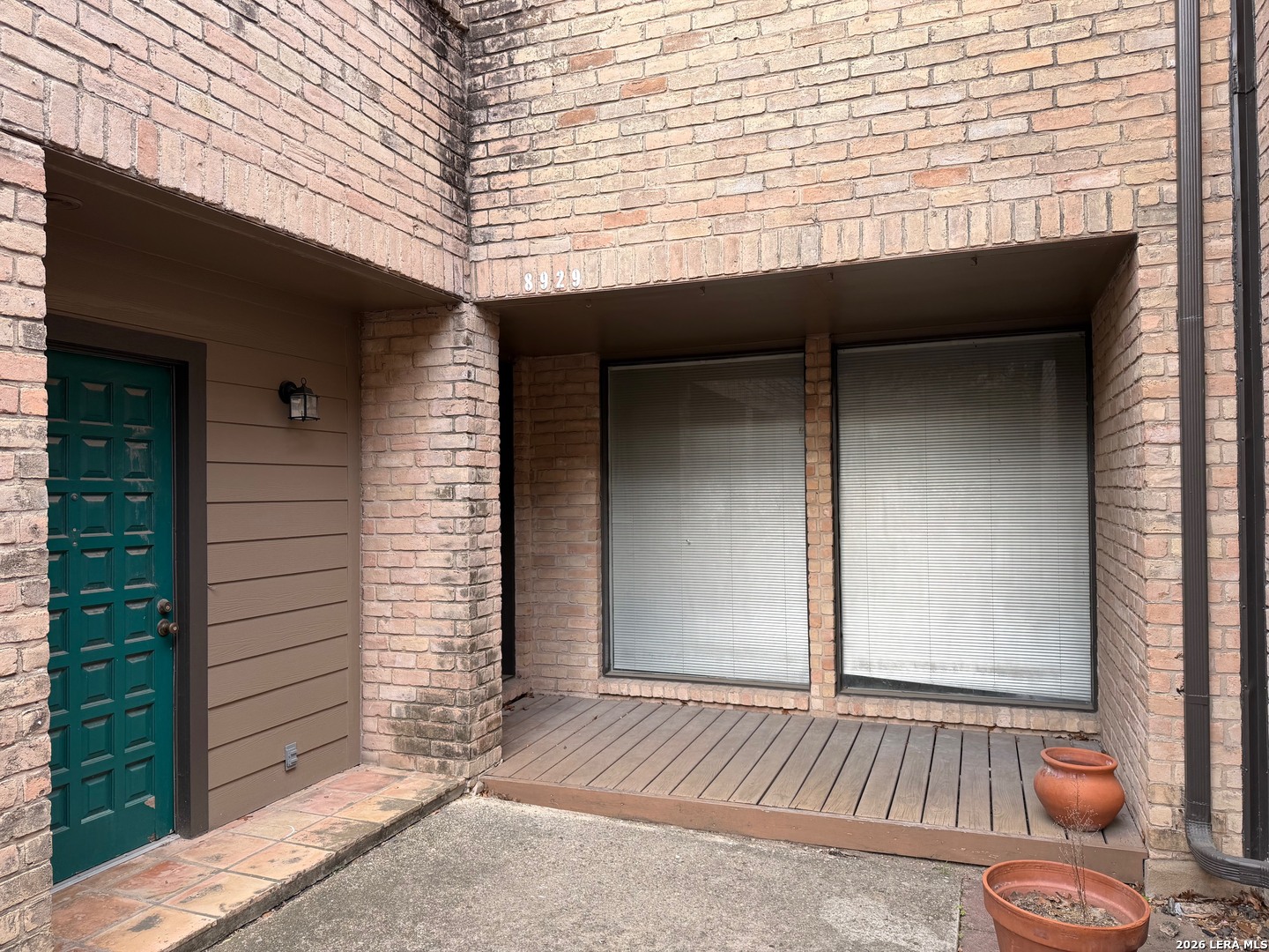 8929 Willmon Way Windcrest, TX 78239 - Photo 2 of 12