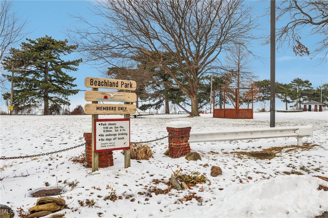 17901 Windward Road Cleveland, OH 44119 - Photo 25 of 33 View of community