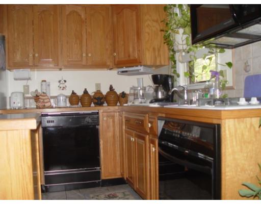 130 Sarah Sherman Road Rochester, MA 02770 - Photo 5 of 13