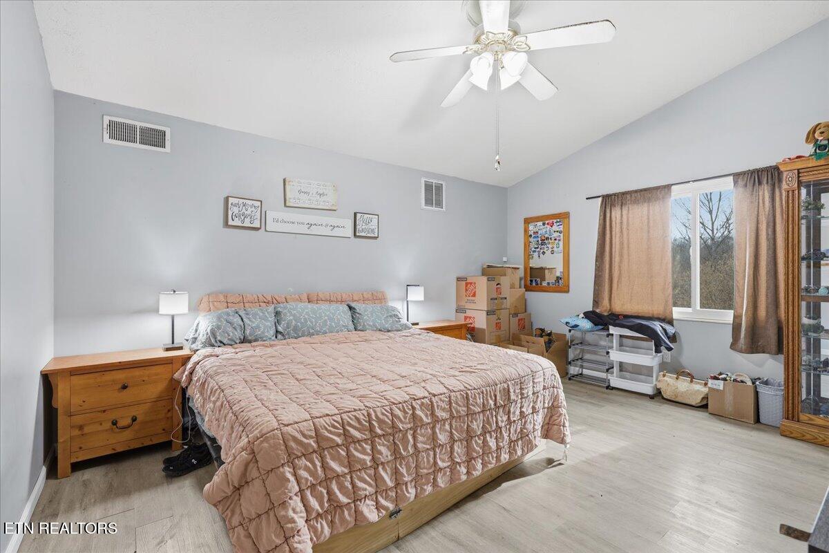 129 Greystone Drive Oak Ridge, TN 37830 - Photo 14 of 30 18-015_7K9A2793