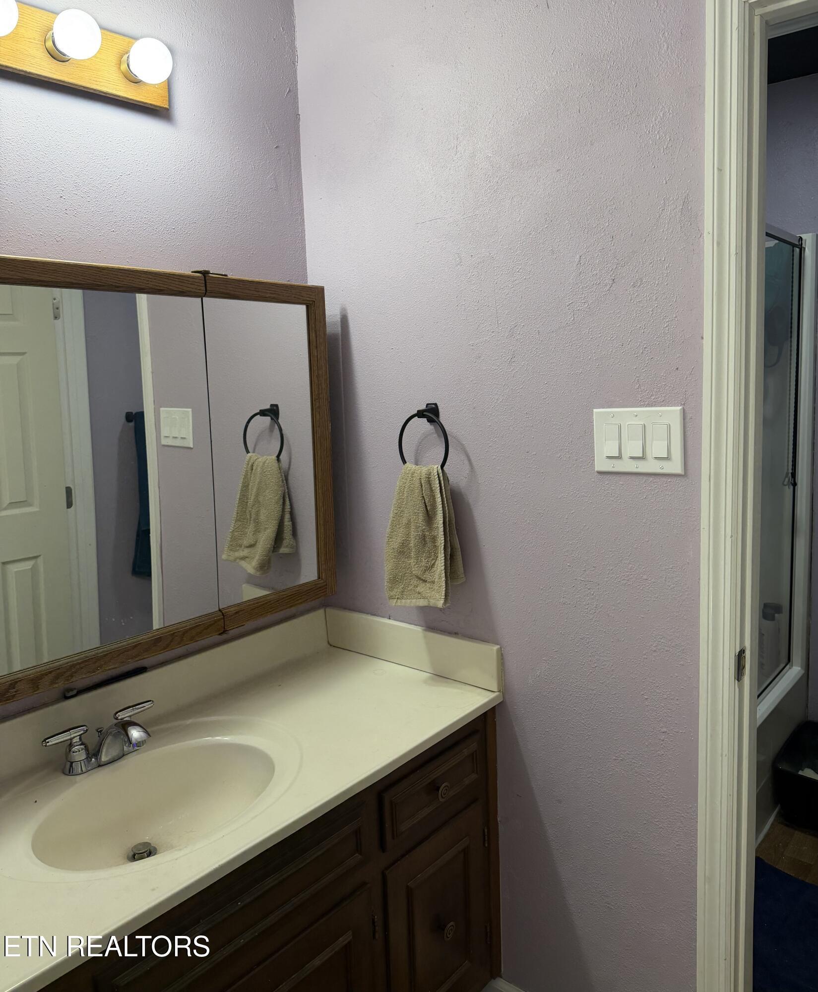 129 Greystone Drive Oak Ridge, TN 37830 - Photo 17 of 30 IMG_1208