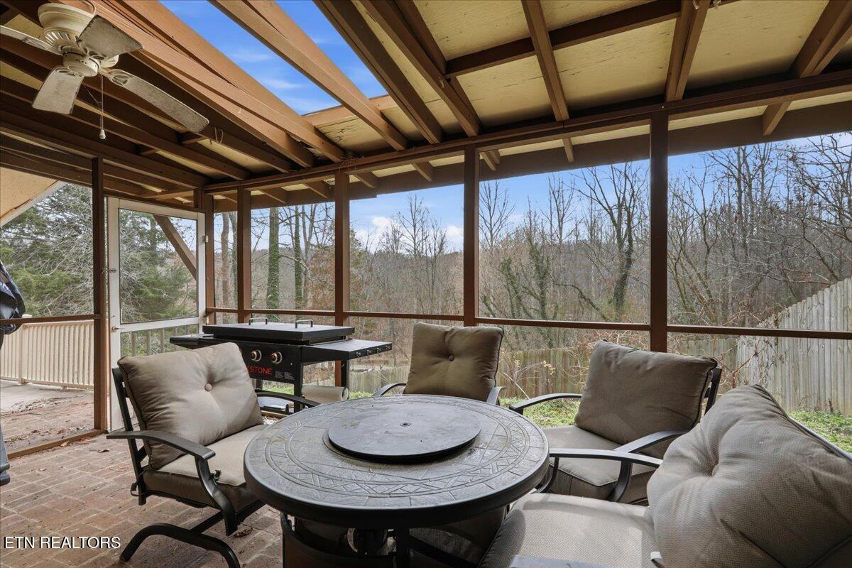 129 Greystone Drive Oak Ridge, TN 37830 - Photo 26 of 30 25-022_7K9A2784