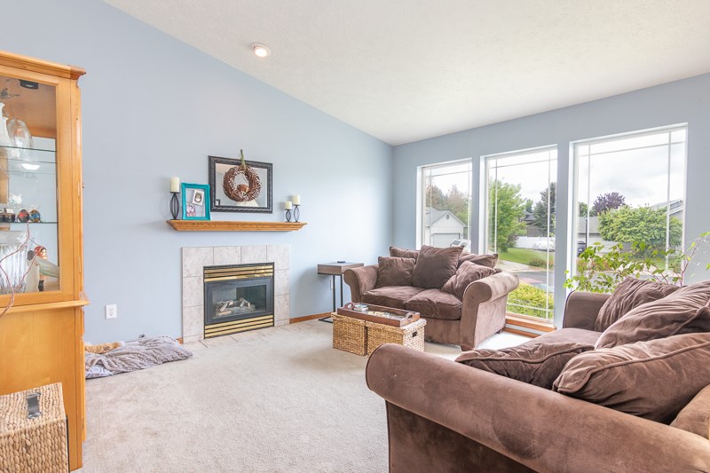 427 East Trevor Road Colbert, WA 99005 - Photo 2 of 18