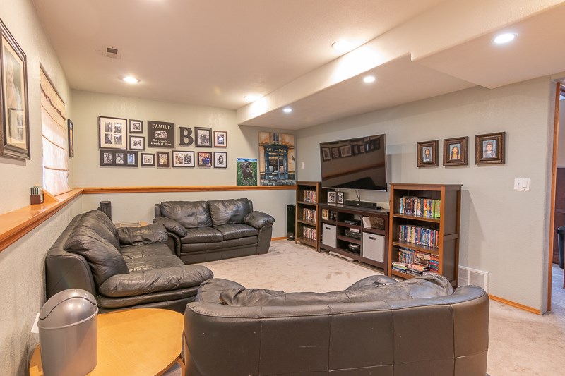 427 East Trevor Road Colbert, WA 99005 - Photo 13 of 18
