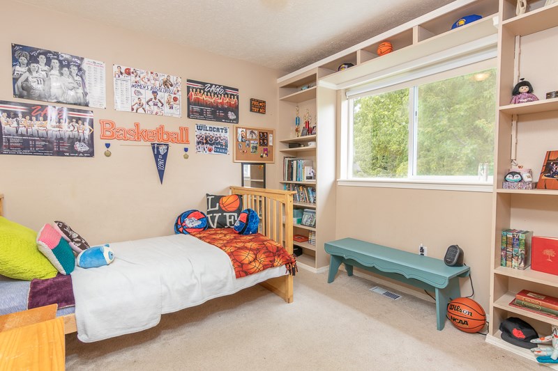 427 East Trevor Road Colbert, WA 99005 - Photo 7 of 18