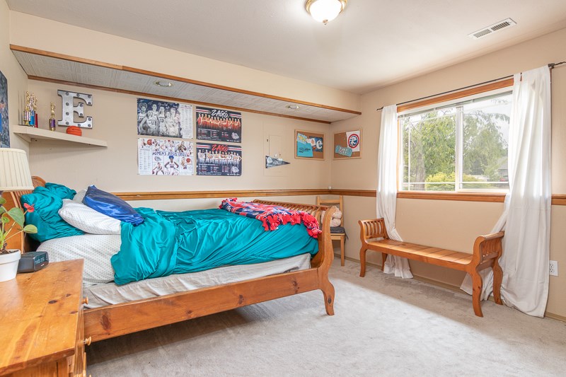 427 East Trevor Road Colbert, WA 99005 - Photo 9 of 18
