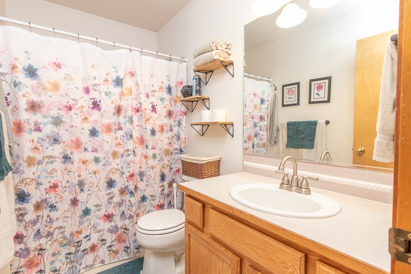 427 East Trevor Road Colbert, WA 99005 - Photo 10 of 18